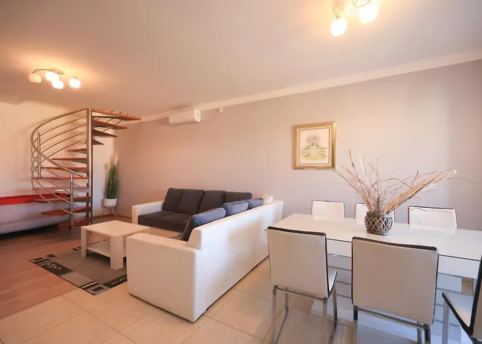 Skroce Apartman