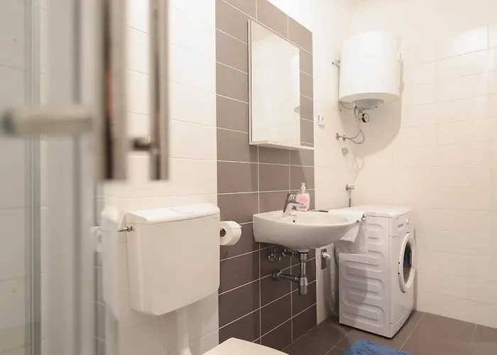 Skroce Apartman Zaton